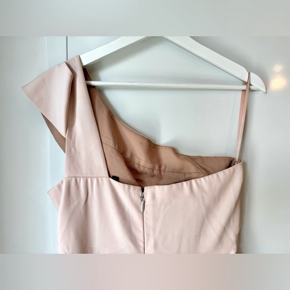 BCBG‎ Light Pink Dress Size 6 - Picture 4 of 5